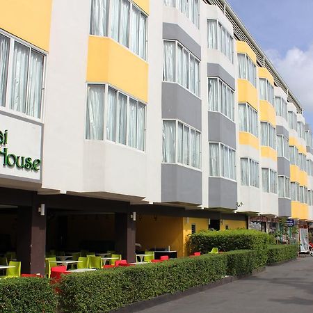 Готель Malai House Karon Екстер'єр фото